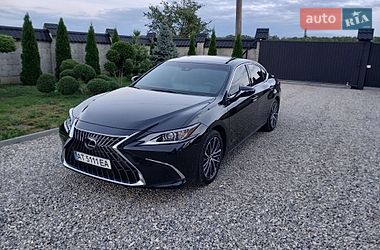 Седан Lexus ES 2024 в Ивано-Франковске Седан Lexus ES 2024 в Ивано-Франковске