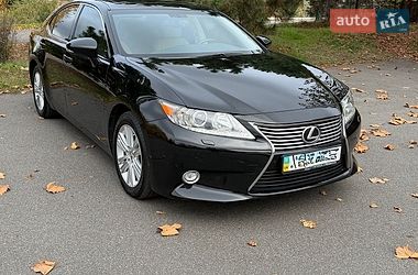Lexus ES  2014