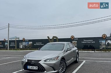 Lexus ES  2024