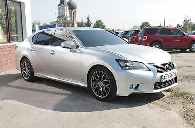 Lexus GS  2012