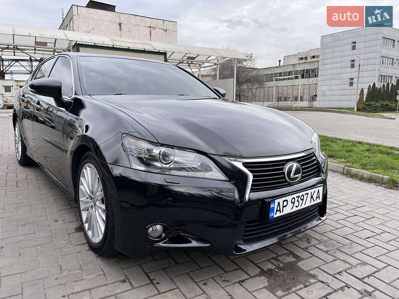 Lexus GS