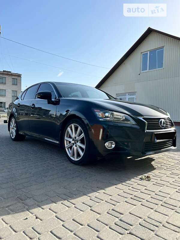 Lexus GS