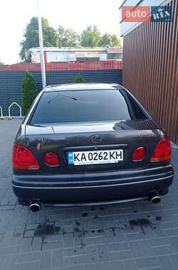 Lexus GS  2002