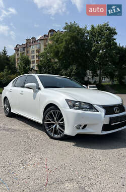Lexus GS  2013