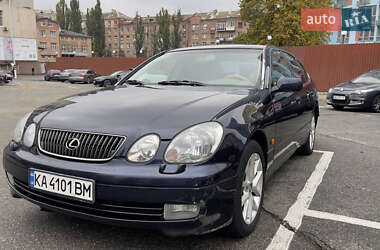 Lexus GS  2000