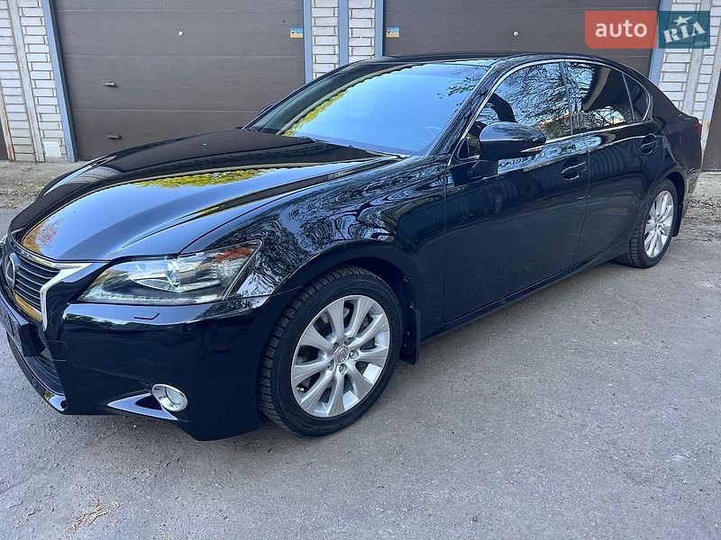 Седан Lexus GS 2013 в Краснограде