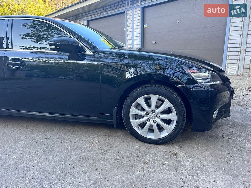 Седан Lexus GS 2013 в Краснограде