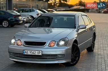 Lexus GS  1998