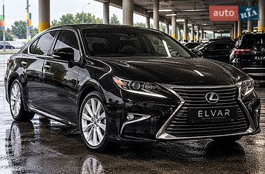 Lexus GS  2014