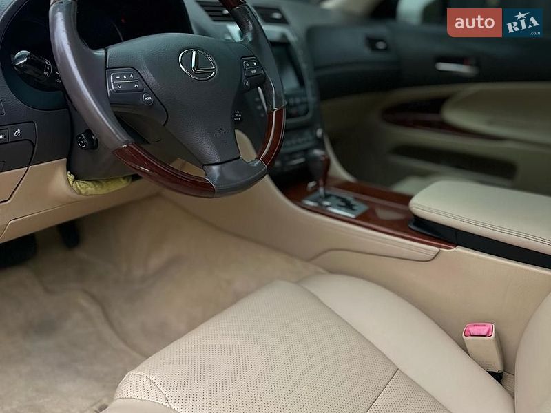 Седан Lexus GS 2008 в Южном