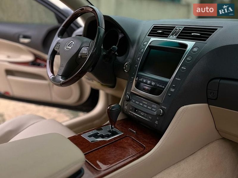 Седан Lexus GS 2008 в Южном