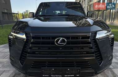 Lexus GX  2024