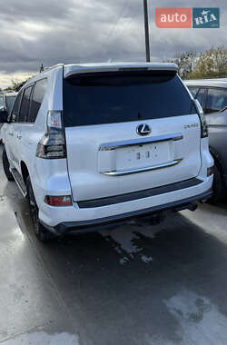 Lexus GX  2023