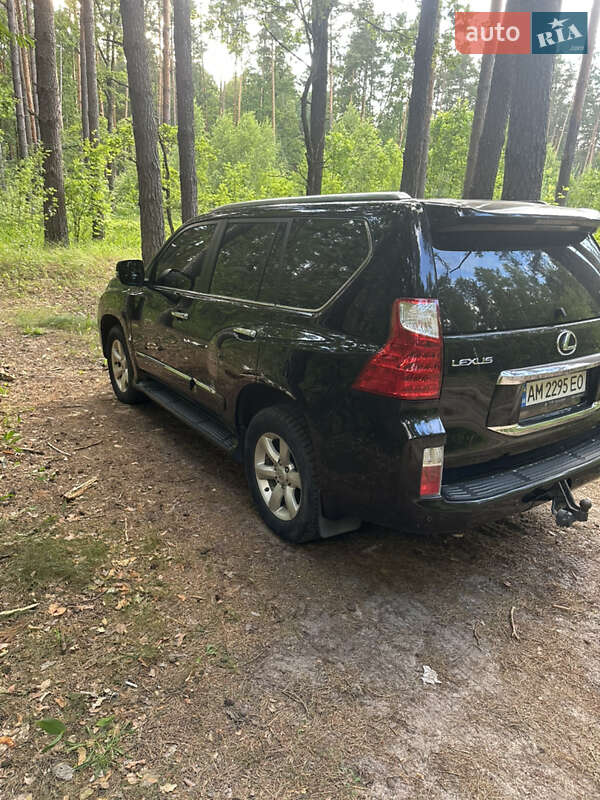 Внедорожник / Кроссовер Lexus GX