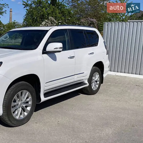 Lexus GX