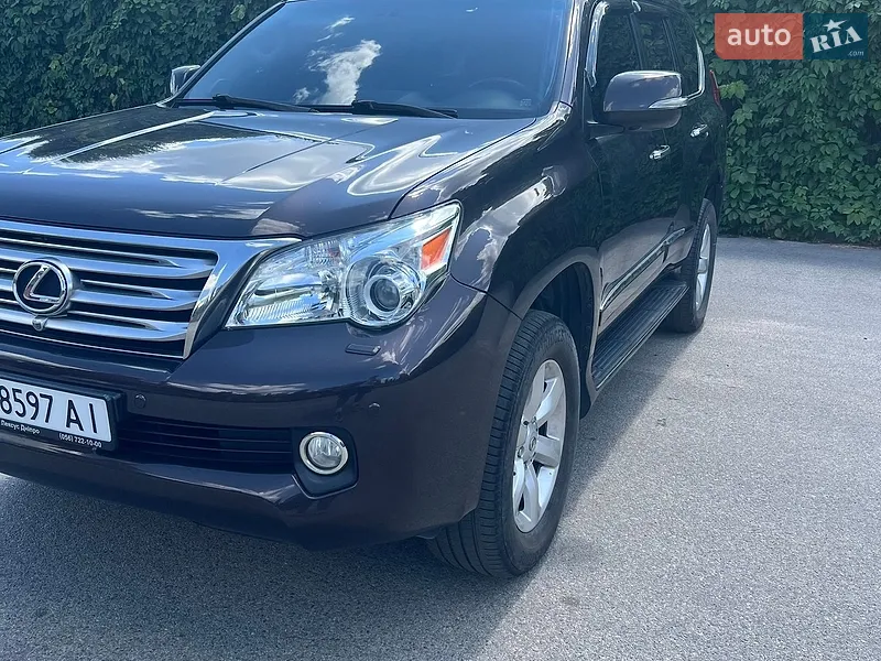 Lexus GX 2011