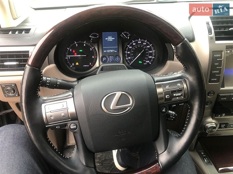 Позашляховик / Кросовер Lexus GX 2017 в Львові