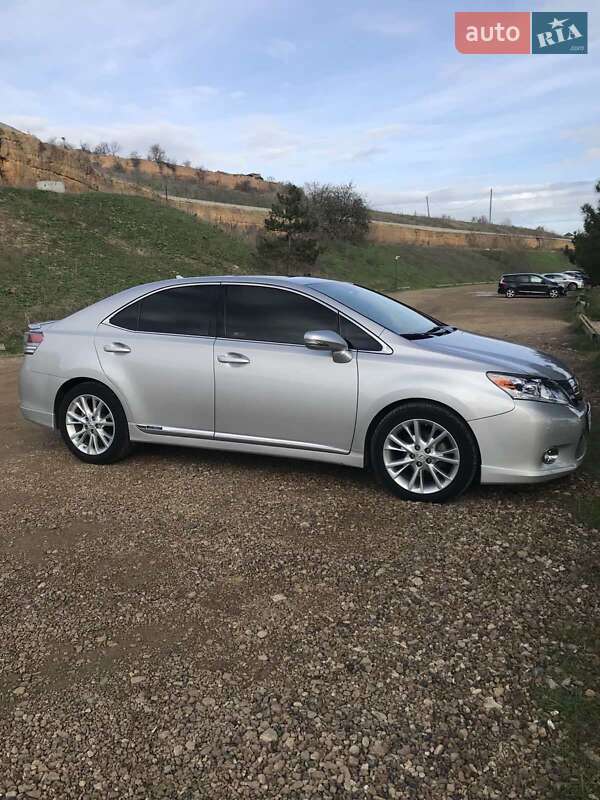 Lexus HS 2009