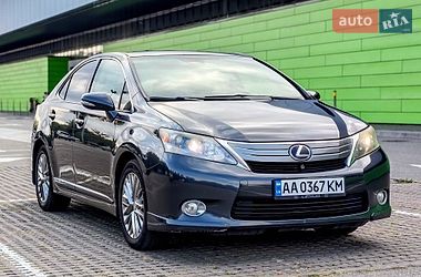 Lexus HS  2011