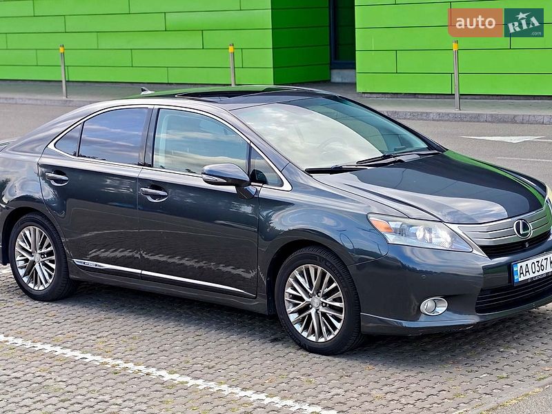 Седан Lexus HS 2011 в Киеве