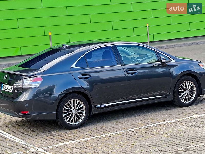 Седан Lexus HS 2011 в Киеве