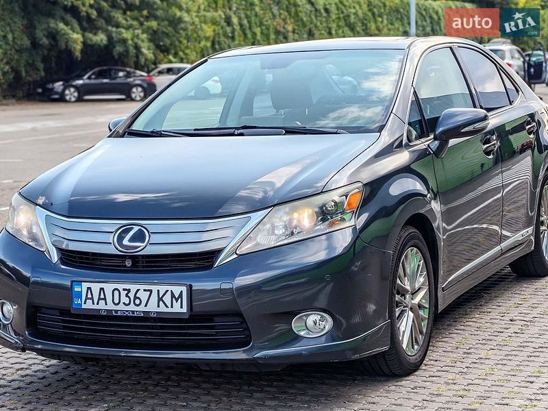 Седан Lexus HS 2011 в Киеве