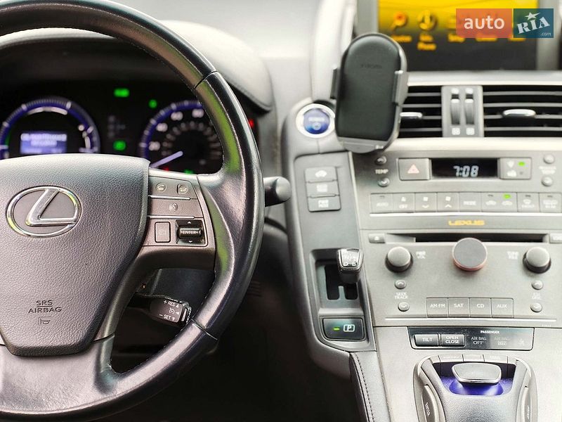 Седан Lexus HS 2011 в Киеве