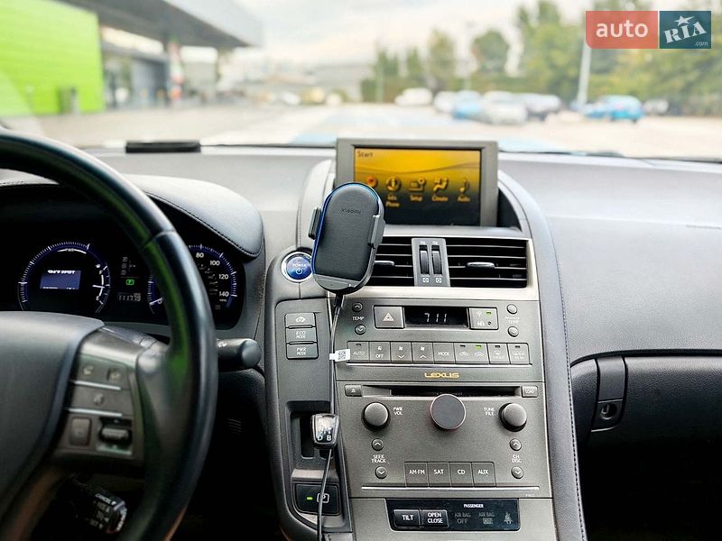 Седан Lexus HS 2011 в Киеве