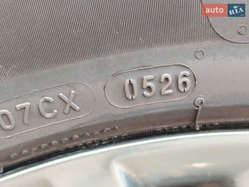 Седан Lexus HS 2011 в Киеве