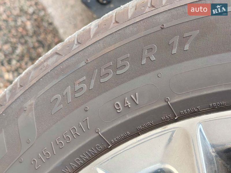 Седан Lexus HS 2011 в Киеве