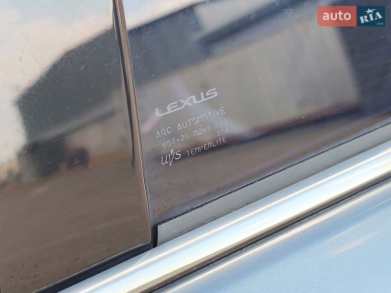 Седан Lexus HS 2011 в Киеве