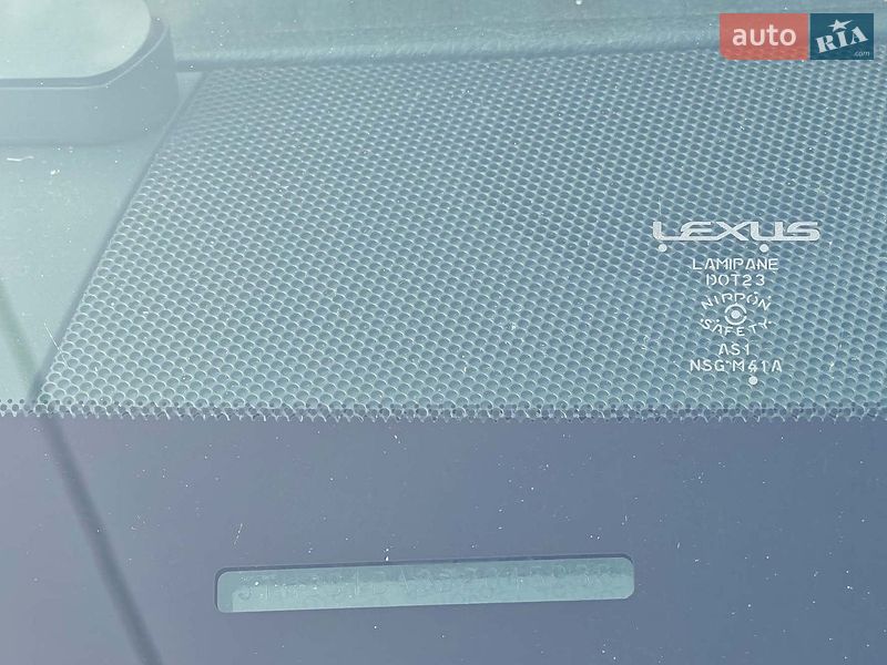 Седан Lexus HS 2011 в Киеве