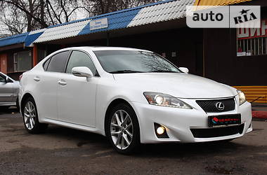 Lexus IS AWD 2012