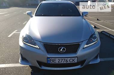 Lexus IS F sport 2012