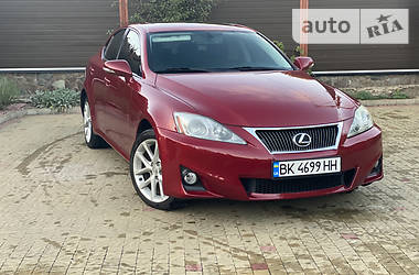 Lexus IS 4 AWD 2011