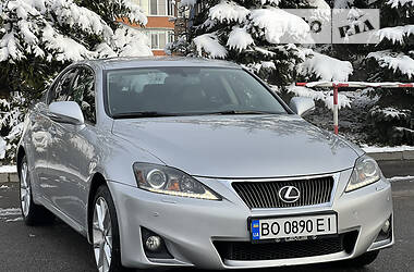 Lexus IS  2011