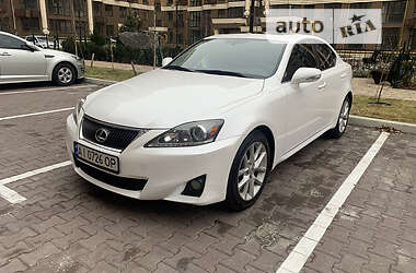 Lexus IS  2012