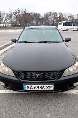 Lexus IS  1999