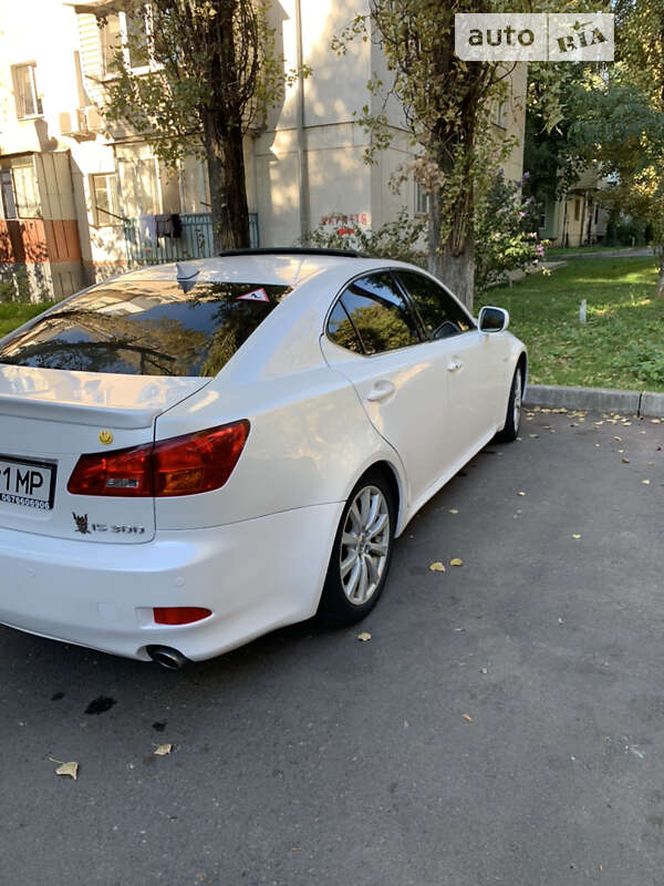 Седан Lexus IS 2007 в Одесі