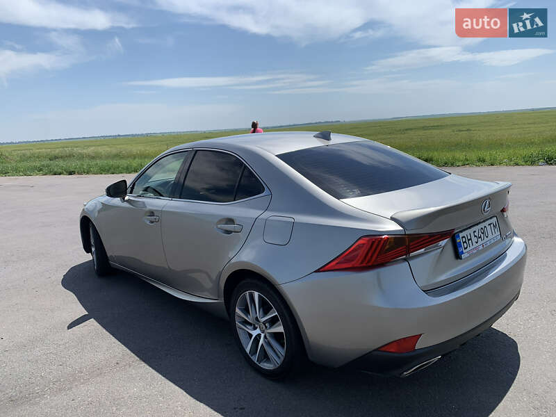 Седан Lexus IS 2018 в Одесі фото 5 Седан Lexus IS 2018 в Одесі