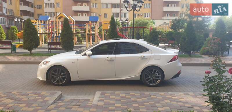 Седан Lexus IS 2015 в Одесі фото 5 Седан Lexus IS 2015 в Одесі