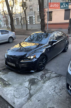 Lexus IS 2015