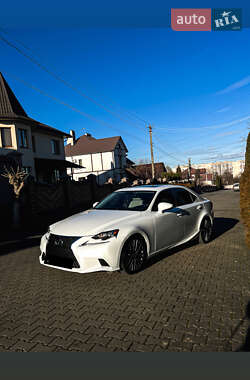 Lexus IS  2014