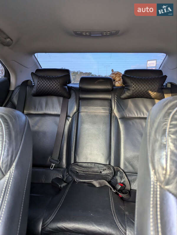 Седан Lexus IS 2011 в Києві