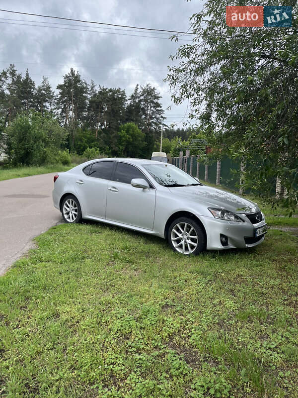 Седан Lexus IS 2011 в Києві
