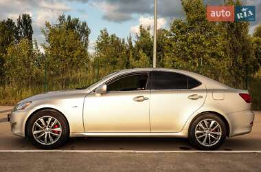 Lexus IS  2005