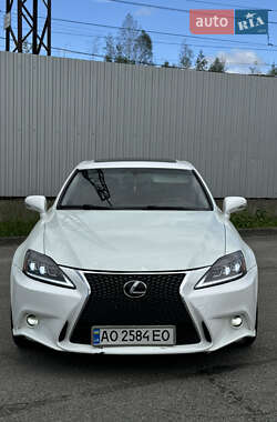 Lexus IS  2010