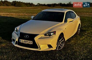 Lexus IS 2015