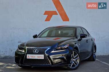 Lexus IS  2016