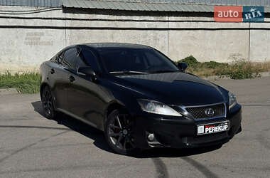 Lexus IS  2011